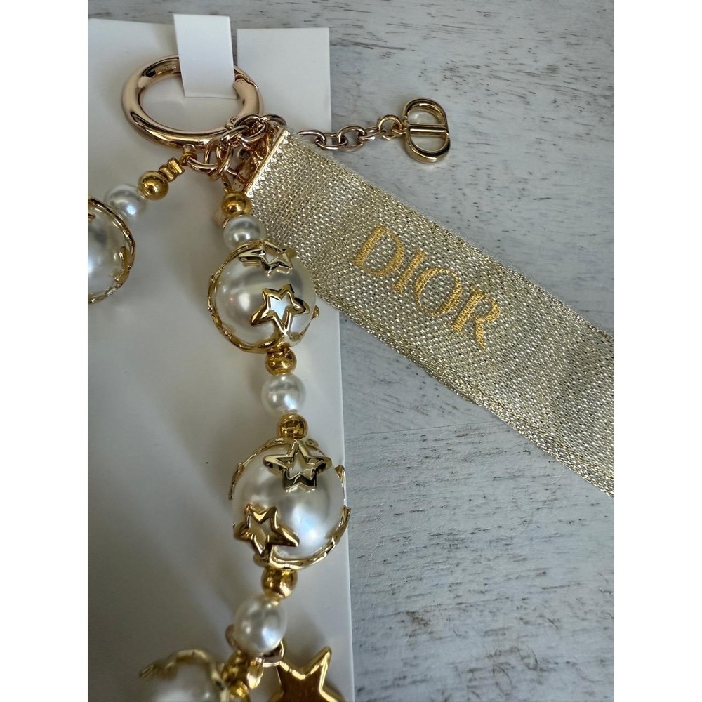 NIB Dior VIP Pearl Gold Star Holiday Bag Charm - Picture 2 of 4